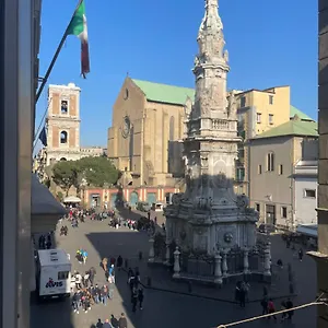 Il Balconcino A Santa Chiara לינה וארוחת בוקר נאפולי