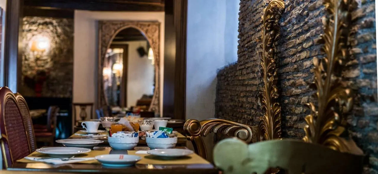 Hotel Antica Locanda Rome